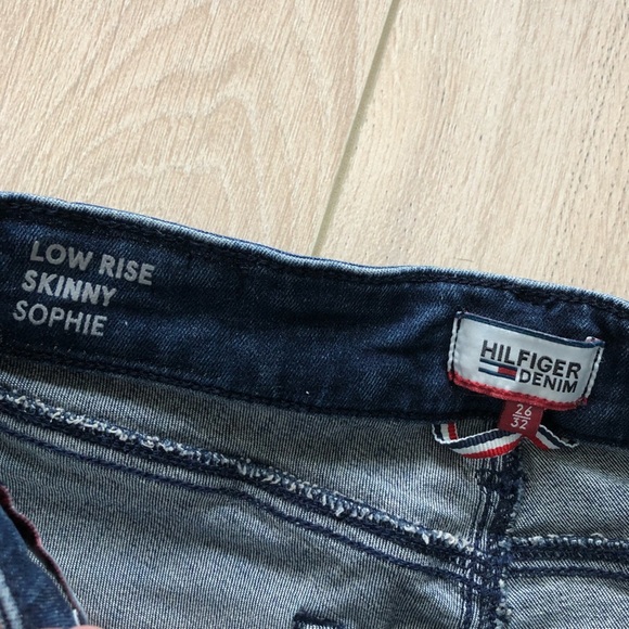 Tommy Hilfiger Denim Low Rise Skinny Jeans - Picture 7 of 12